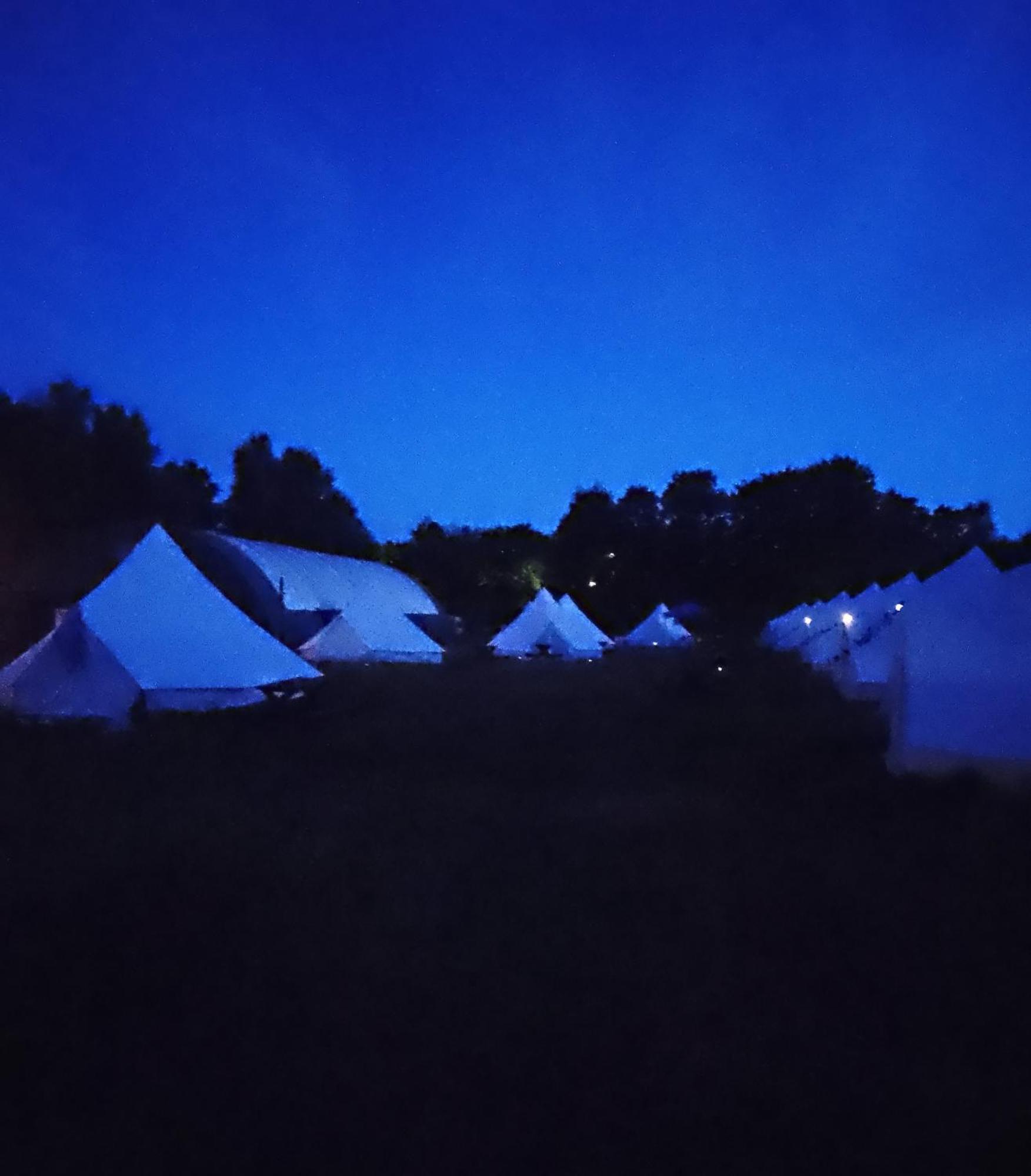 ホテル Nalu Glamp Ujście-Darłowskie エクステリア 写真