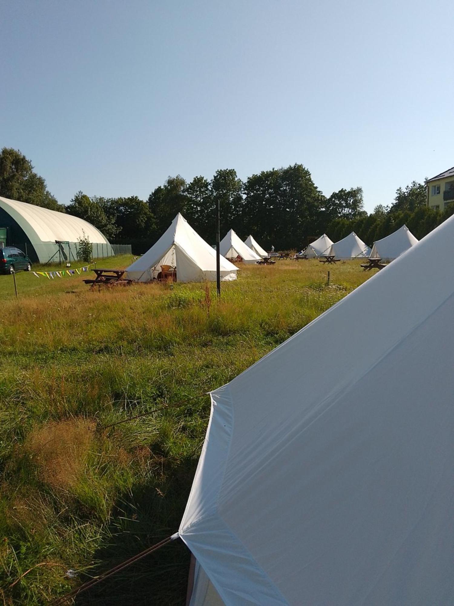 ホテル Nalu Glamp Ujście-Darłowskie エクステリア 写真